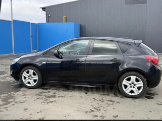 2011 Opel Astra J, чёрный, 400000 рублей, вид 5