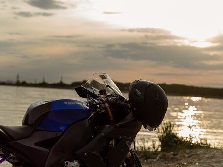 2004 Kawasaki ZX-10R Ninja, чёрный, 530000 рублей, вид 2