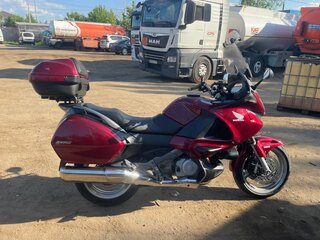 2011 Honda NT700V Deauville, красный, 700000 рублей, вид 5
