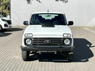 2026 Lada (ВАЗ) Niva Legend I Рестайлинг, белый, 1284000 рублей, вид 2
