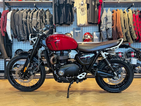 2025 Triumph Scrambler, красный, 1850000 рублей, вид 2