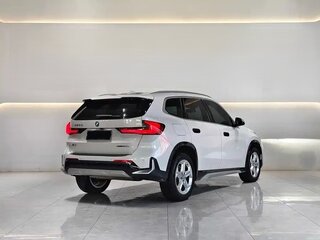 2023 BMW X1 Long 20Li sDrive III (U11/U12), белый, 2980008 рублей, вид 4
