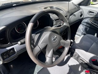 2004 Nissan Almera II (N16) Рестайлинг, золотистый, 555000 рублей, вид 5