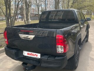 2021 Toyota Hilux VIII Рестайлинг 2, чёрный, 3900000 рублей, вид 3