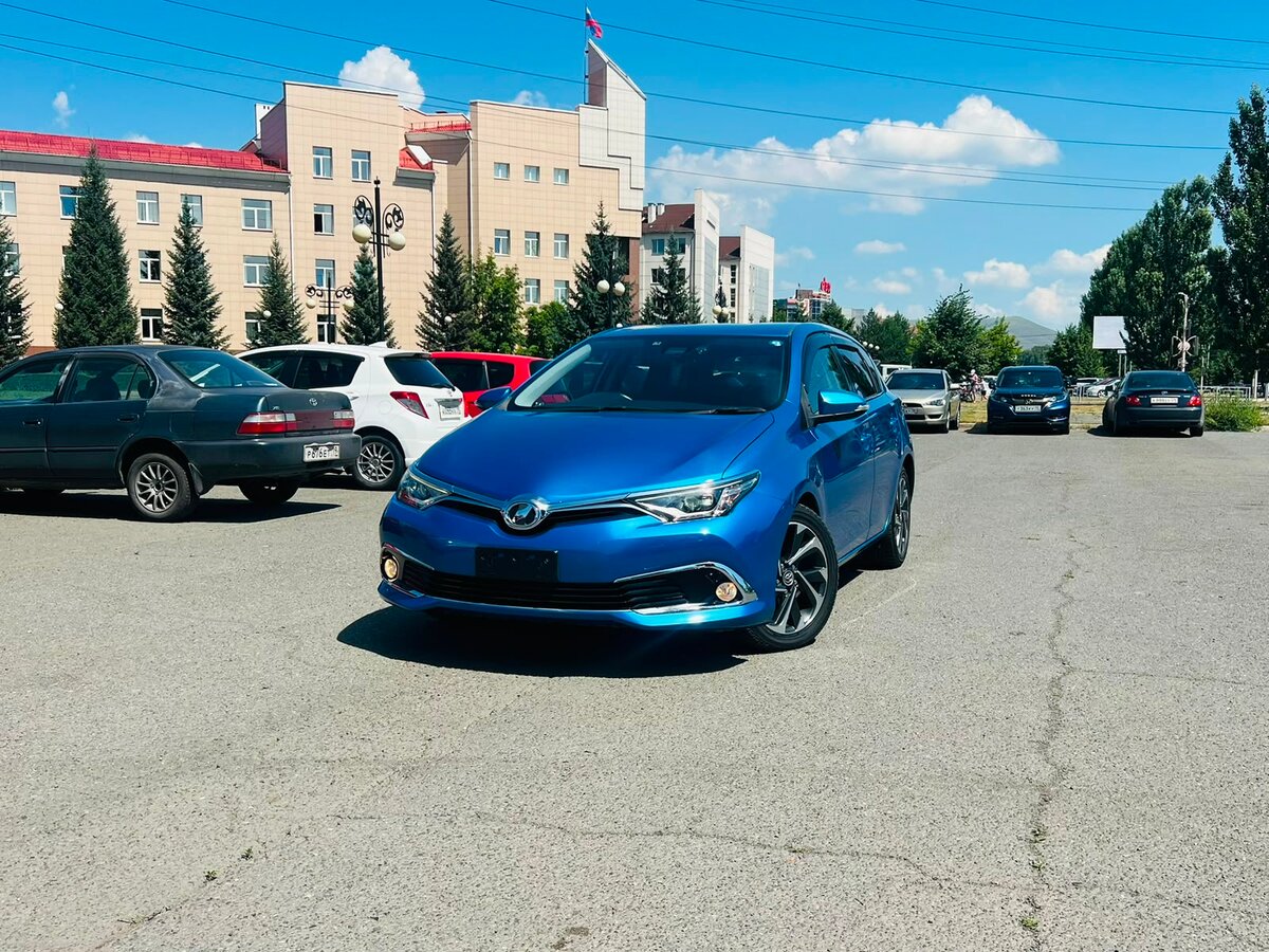 Открыть фотографии: Toyota Auris II Рестайлинг