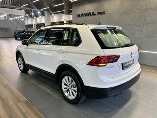 2019 Volkswagen Tiguan II, белый, 2595000 рублей, вид 3