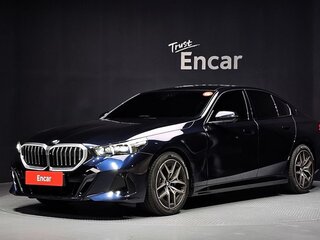 2026 BMW 5 серии 520i VIII (G60/G61/G68), синий, 8327000 рублей, вид 1