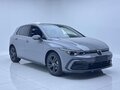 2023 Volkswagen Golf VIII, голубой, 1670000 рублей