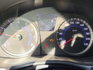 2013 Hyundai Solaris I, фиолетовый, 513000 рублей, вид 4