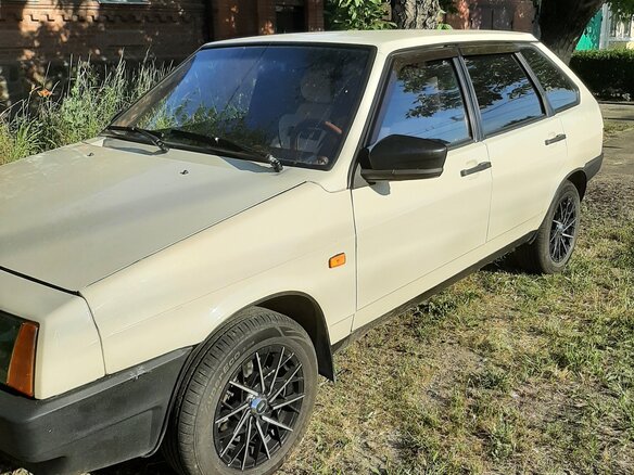1988 Lada (ВАЗ) 21096, белый, 420000 рублей