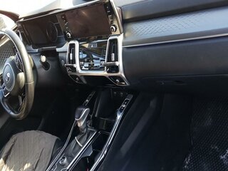 2021 Kia Sorento IV, коричневый, 3670000 рублей, вид 5