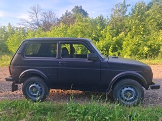 2003 Lada (ВАЗ) 2121 (4x4) I Рестайлинг, фиолетовый, 420000 рублей, вид 5