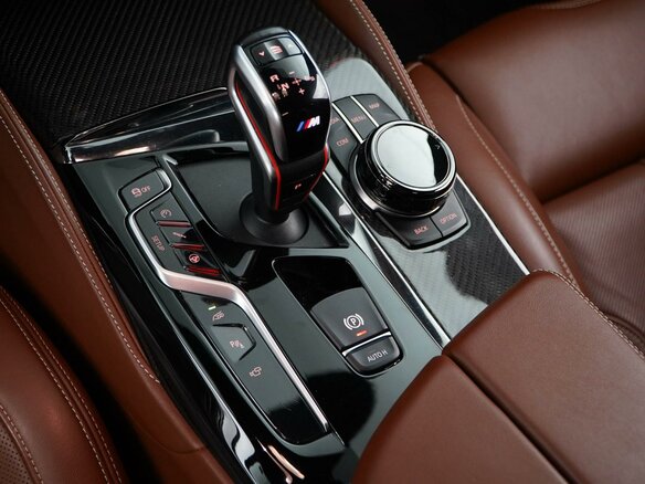 2019 BMW M5 Competition VI (F90), фиолетовый, 7388444 рублей - вид 20
