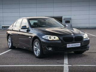2013 BMW 5 серии 520i VI (F10/F11/F07), чёрный, 2297000 рублей, вид 3