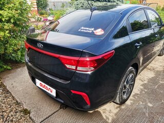 2018 Kia Rio IV, чёрный, 1540000 рублей, вид 4