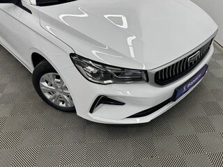 2024 Geely Emgrand II, белый, 1741000 рублей, вид 4