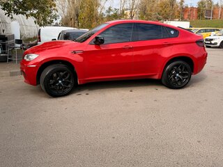 2009 BMW X6 M I (E71), красный, 2770000 рублей, вид 4