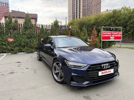2020 Audi A7 55 TFSI II (4K), синий, 5660000 рублей, вид 3
