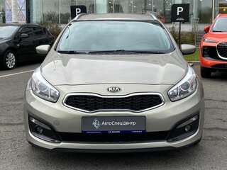 2017 Kia Ceed II Рестайлинг, бежевый, 1318000 рублей, вид 3
