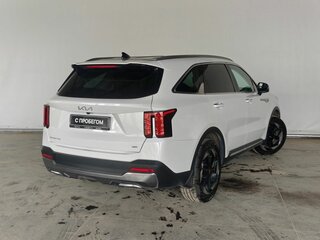 2024 Kia Sorento IV Рестайлинг, белый, 4249000 рублей, вид 4