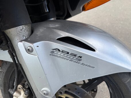 2002 Honda VFR 800, серебристый, 470000 рублей, вид 2