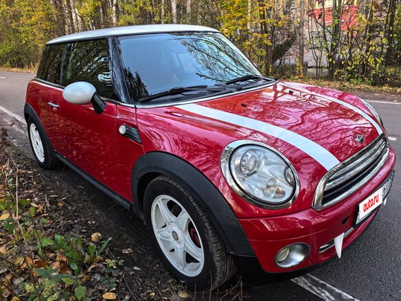 2008 Mini Hatch Cooper II (R56), красный, 720000 рублей - вид 7
