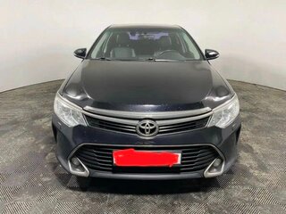 2017 Toyota Camry VII (XV50) Рестайлинг, чёрный, 2450000 рублей, вид 2