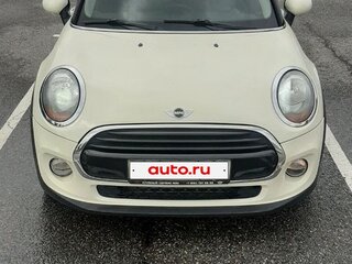 2015 Mini Hatch Cooper III (F55/F56), белый, 720000 рублей, вид 2
