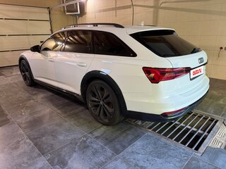 2019 Audi A6 allroad 50 TDI IV (C8), белый, 5500000 рублей, вид 3