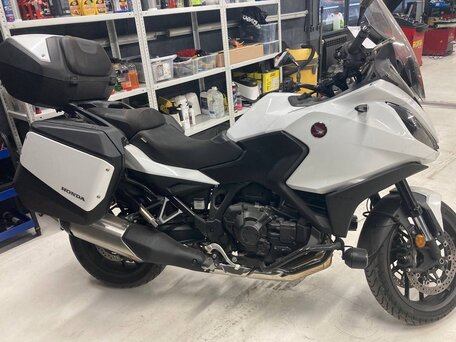 2022 Honda NT1100, белый, 1700000 рублей, вид 2