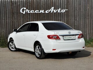 2012 Toyota Corolla X (E140, E150) Рестайлинг, белый, 990000 рублей, вид 3