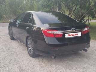 2012 Toyota Camry VII (XV50), чёрный, 1350000 рублей, вид 3