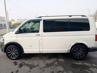 2010 Volkswagen Caravelle T5 Рестайлинг, белый, 1550000 рублей, вид 5