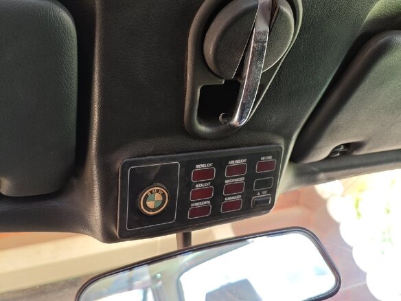 1985 BMW 3 серии 318i II (E30), чёрный, 175000 рублей - вид 13