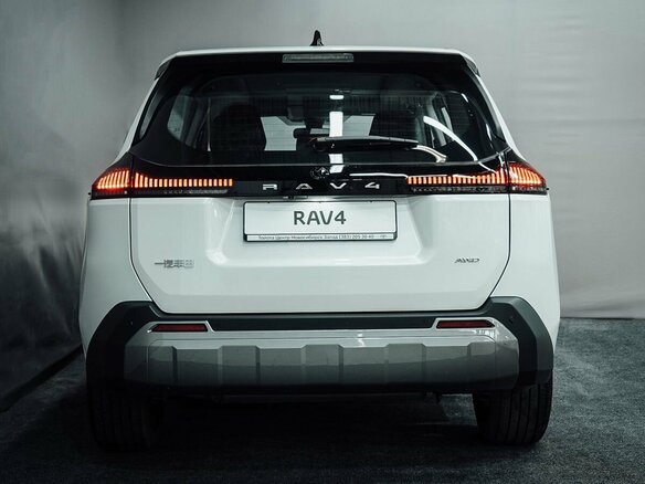 2026 Toyota RAV4 VI (XA60), белый, 4250000 рублей - вид 9