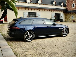 2017 Jaguar XF II, синий, 3490000 рублей, вид 4