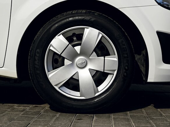 2015 Chevrolet Aveo II, белый, 789000 рублей - вид 19