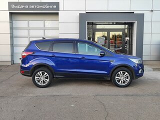 2018 Ford Kuga II Рестайлинг, синий, 1789000 рублей, вид 4