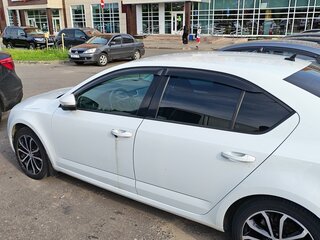 2016 Skoda Octavia III (A7), белый, 1200000 рублей, вид 4