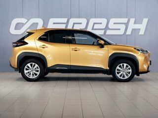 2023 Toyota Yaris Cross I, золотистый, 2330000 рублей, вид 5