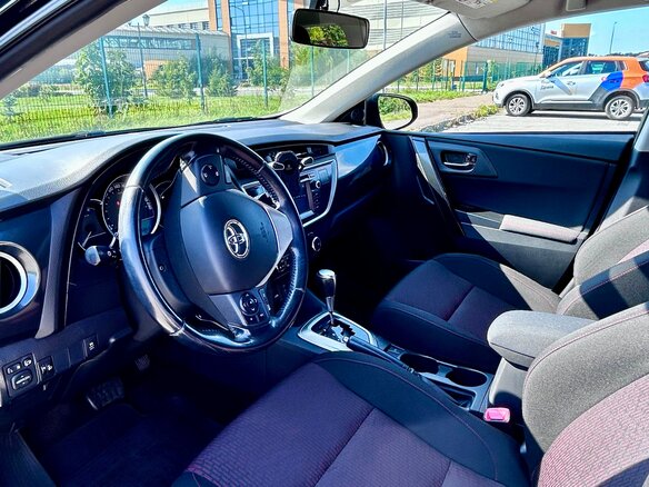 2013 Toyota Auris II, чёрный - вид 8