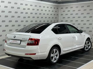 2015 Skoda Octavia III (A7), белый, 1445000 рублей, вид 2