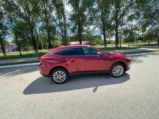 2021 Toyota Venza II, красный, 3850000 рублей, вид 4