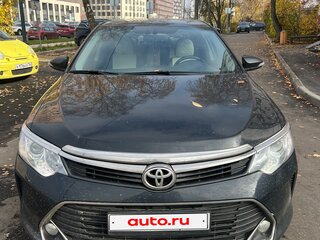 2016 Toyota Camry VII (XV50) Рестайлинг, чёрный, 1950000 рублей, вид 1