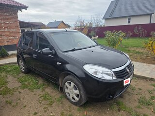 2010 Renault Sandero I, чёрный, 380000 рублей, вид 2