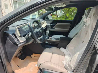 2026 Volvo XC70 III, зелёный, 7000000 рублей, вид 4