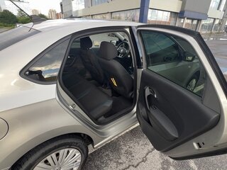 2019 Volkswagen Polo V Рестайлинг, серый, 1299000 рублей, вид 4