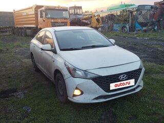 2020 Hyundai Solaris II, белый, 864500 рублей, вид 2