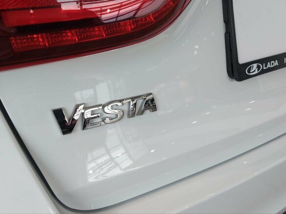 2026 Lada (ВАЗ) Vesta SW I Рестайлинг (NG), белый - вид 7