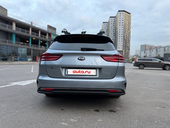 2019 Kia Ceed III, серебристый - вид 6